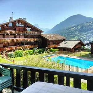 Meublé Avec Vue Sur Les Montagnes Et Piscine L'été , Saint-Gervais-les-Bains France